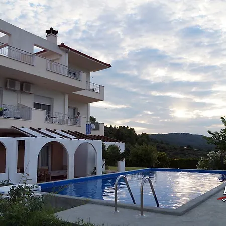 Lofos Apartmán *