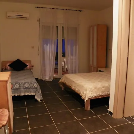 Lofos ブアブロウ