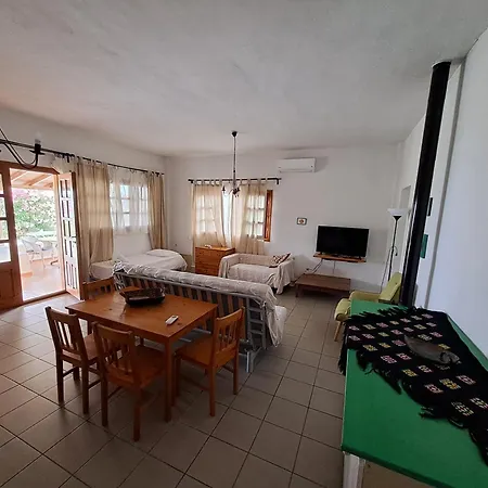 Lofos Apartmán *