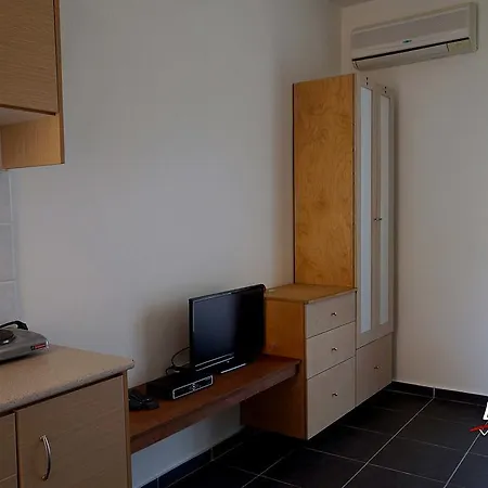 Lofos Apartman Vurvurú